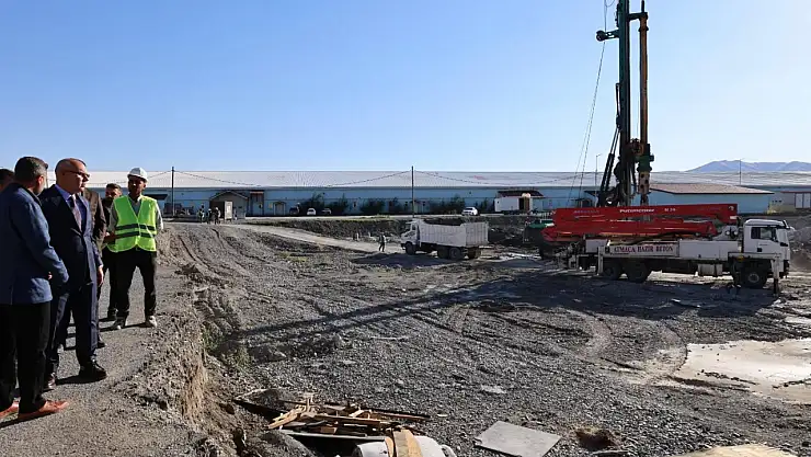 Ağrı'nın en büyük yatırımı V Mall'da çalışmalar hızla sürüyor