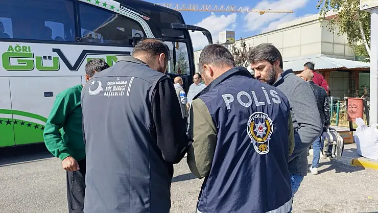 Ağrı Otogarında Ortak Denetim: Mobil Göç Aracı Görev Başında