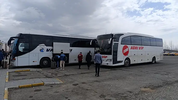 Ağrı otogarında Ramazan Bayramı sessizliği