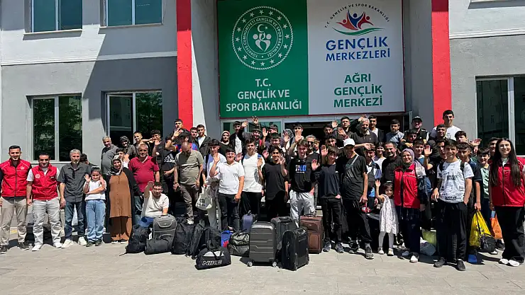 Ağrılı gençler tarih yolculuğuna çıktı