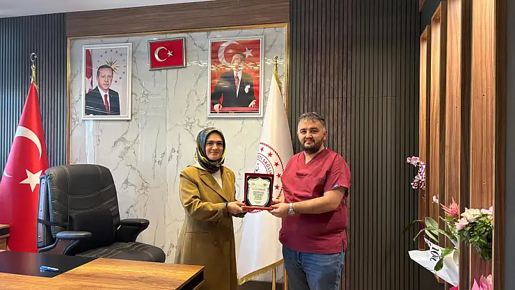 Ahlat Devlet Hastanesi Başhekim Yardımcısı Uzm. Dr. Ahmet Çak Görevinden Ayrıldı