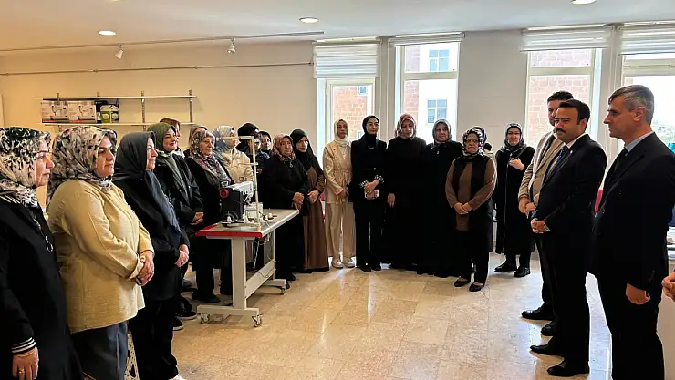 Ahlat'ta İstihdama Bir Katkı da Bizden Projesi Sertifika Töreni Düzenlendi
