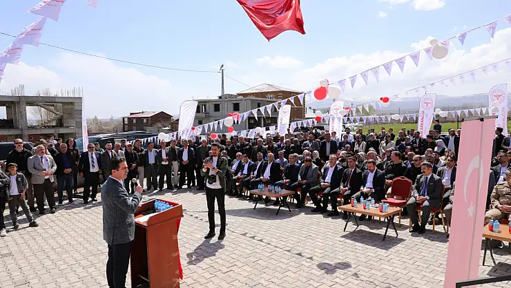 Ahlat'ta Şehit Mesut Ardıç Aile Sağlığı Merkezi Hizmete Açıldı