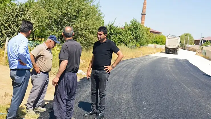 Ahlat'ta Yollar Sıcak Asfalta Kavuşuyor