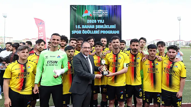 AİÇÜ'de Bahar Şenlikleri coşkusu ödül töreniyle taçlandı
