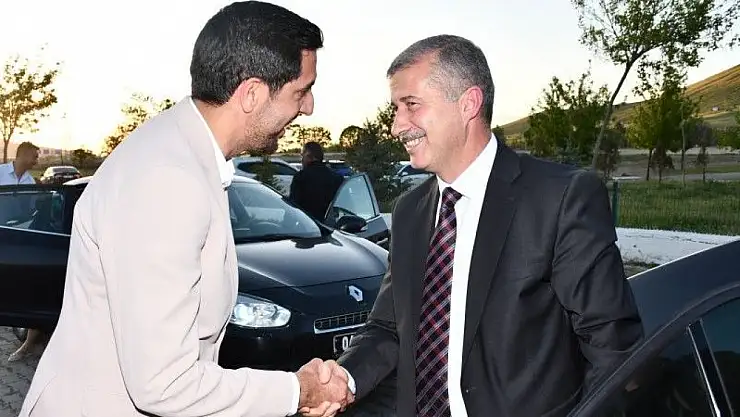 AİÇÜ Rektörü Prof. Dr. İlhami Gülçin Sözünü Verdi: Patnos'a 4 Yıllık Fakülte Geliyor