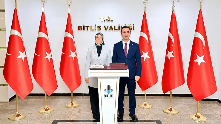 Aile ve Sosyal Hizmetler Bakan Yardımcısı Leman Yenigün, Bitlis Valisi Ahmet Karakaya'yı Ziyaret Etti