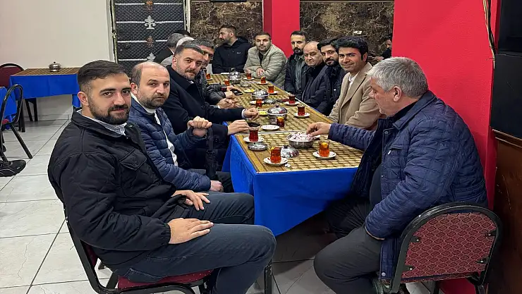 AK Parti Ağrı teşkilatından esnafa destek, boykota net tepki!