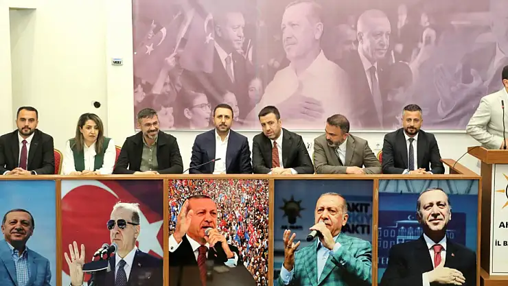AK Parti Bitlis İl Başkanlığı'nda İl Danışma Meclisi Toplantısı Gerçekleştirildi