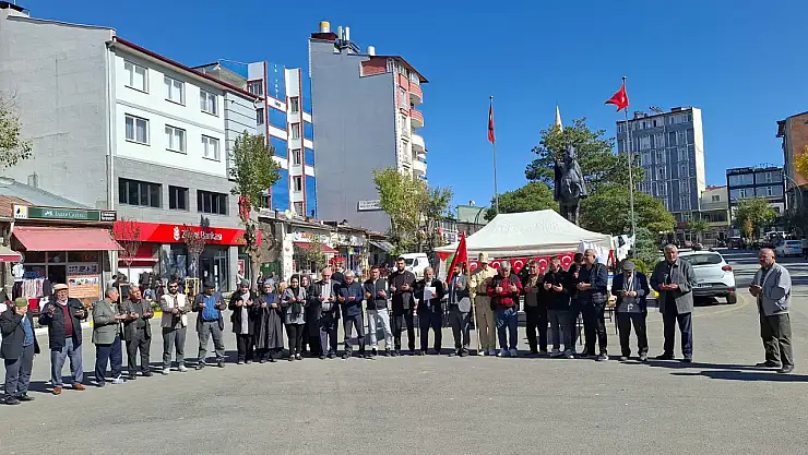 AK Parti Kağızman İlçe Başkanı İbrahim Eyidoğan'dan Gazze'ye Destek Kermesine Katılım