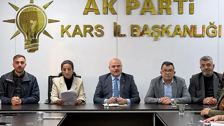 AK Parti Kars İl Başkanlığı Haftalık Toplantısını Gerçekleştirdi