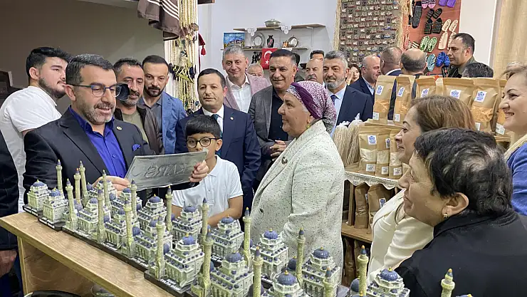 Ak Parti Kars İl Başkanlığı'ndan Kadın Kooperatifine Ziyaret ve Açılış