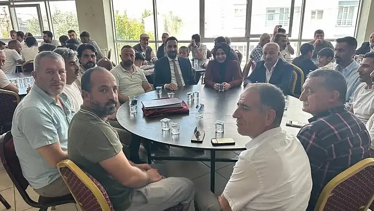 AK Parti Taşlıçay ilçe teşkilatı düğün töreninde bir araya geldi