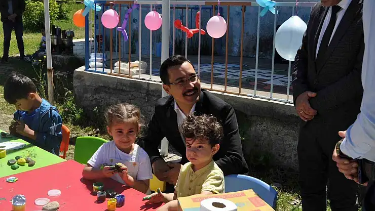 Akyaka'da Neşeli Okul Öncesi Çocuk Festivali Düzenlendi!