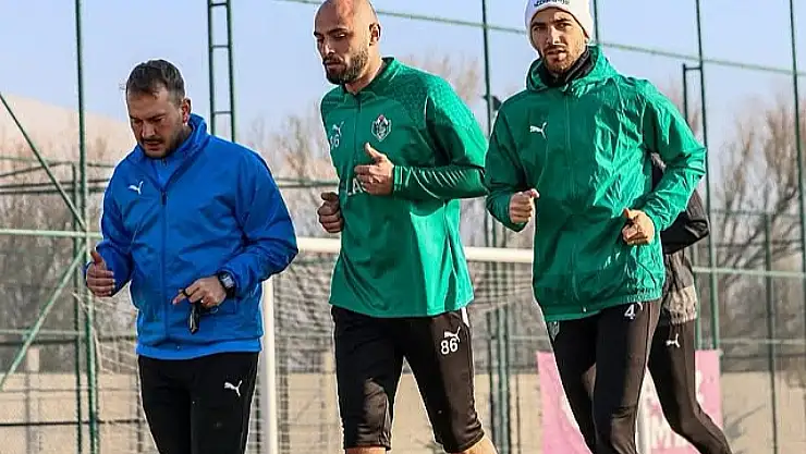 Alagöz Holding Iğdır FK, Van Spor Maçı İçin Hazırlıklarını Sürdürüyor