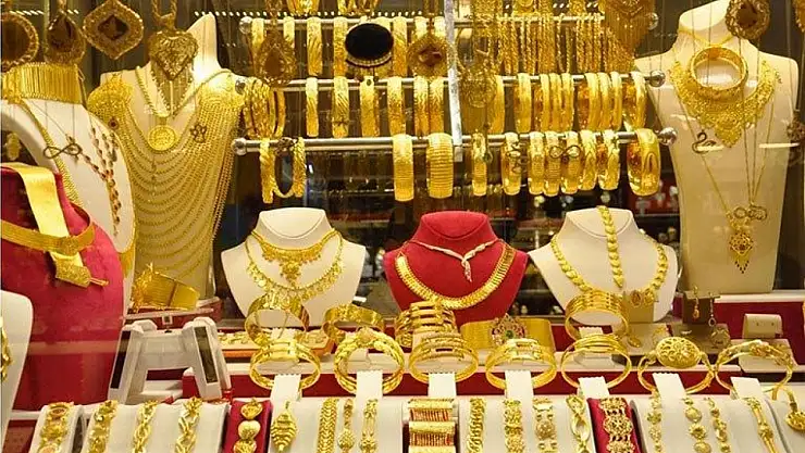 Altın Yatırımcılarına Önemli Uyarı: Dikkat Edin!