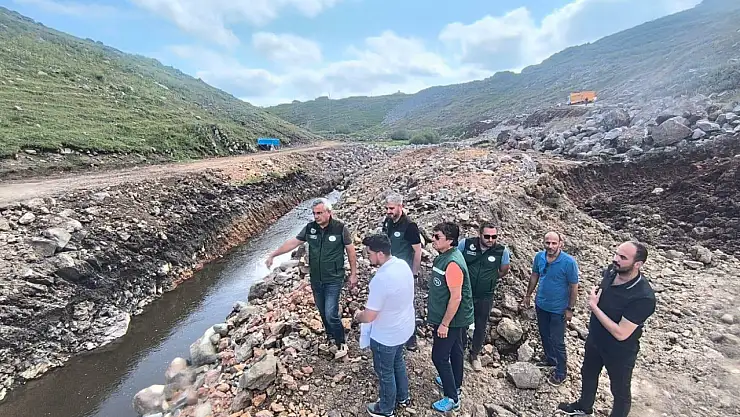 Ardahan'da inşaat projeleri yerinde incelendi, baraj ve taşkın kontrol tesisine dikkat çekildi