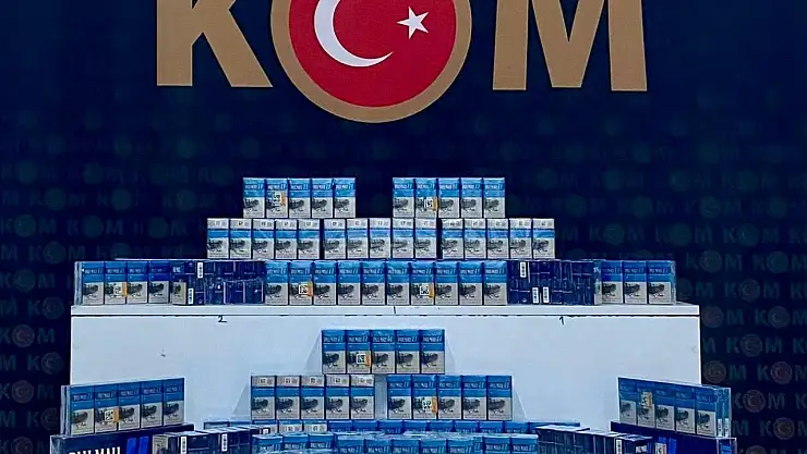 Arpaçay'da 15 kaçakçı yakalandı, 34 elektronik alet ve 812 paket sigara ele geçirildi!