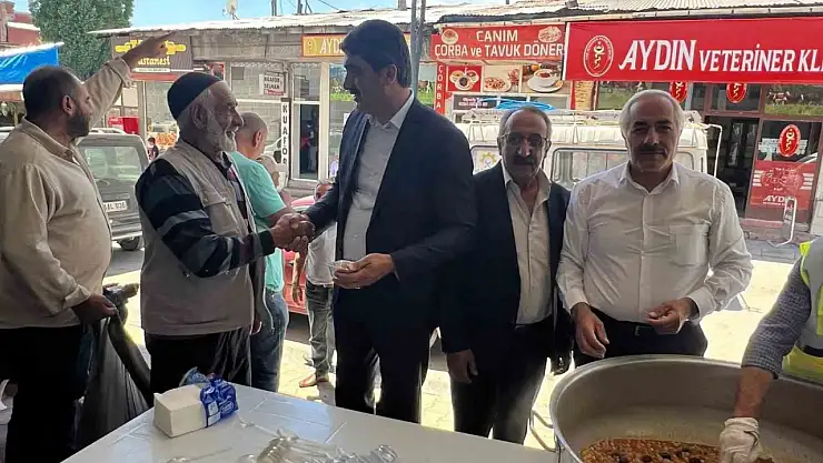 Aşkale'de Aşure Dayanışması: Vatandaşlardan Yoğun Katılım