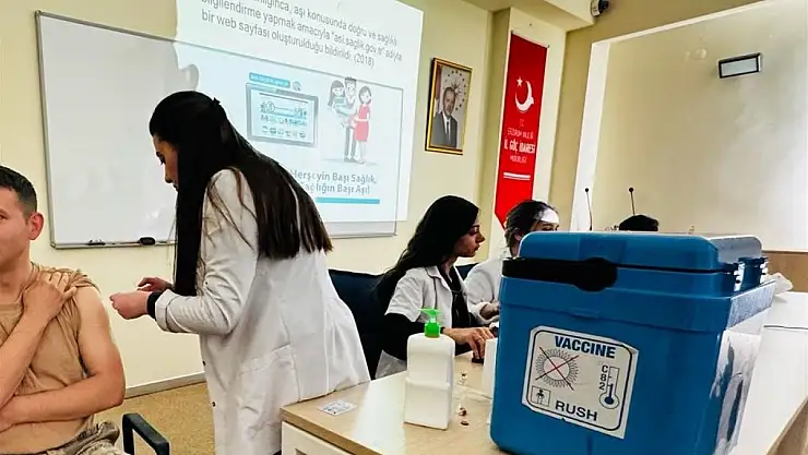 Aşkale'de Jandarma Personeline Aşı ve Bulaşıcı Hastalıklar Eğitimi Verildi!
