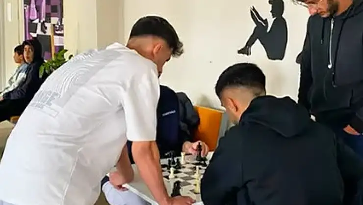 Aşkale Gençlik Merkezi'nden Üniversite Öğrencilerine Hoş Geldiniz Etkinliği