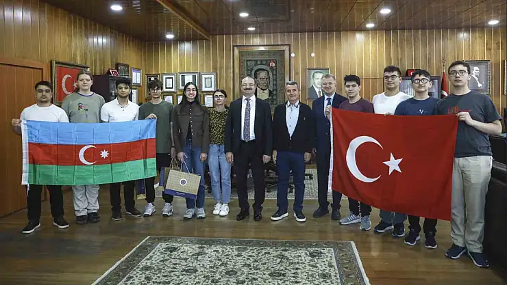 Atatürk Üniversitesi, Kimya Olimpiyatları'nda Türk Milli Takımı ile Önemli Bir Başarıya İmza Attı