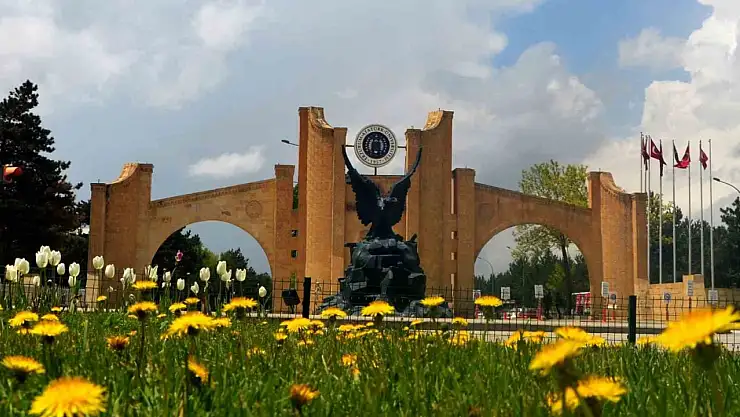 Atatürk Üniversitesi mali disiplinde devrim yaptı, döner sermaye işletmelerinde rekor kar elde etti