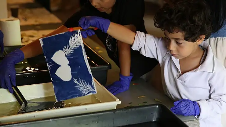 Atatürk Üniversitesi'nde Cyanotype ile Doğanın Estetiği Yeniden Yaşandı