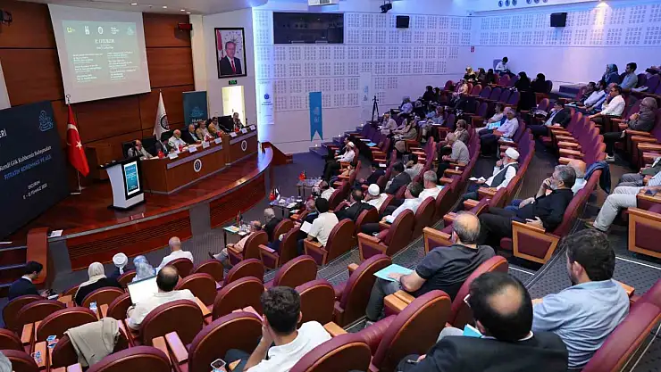 Atatürk Üniversitesi'nde Fıtrat ve Aile Değerleri Konulu Çalıştay Düzenlendi