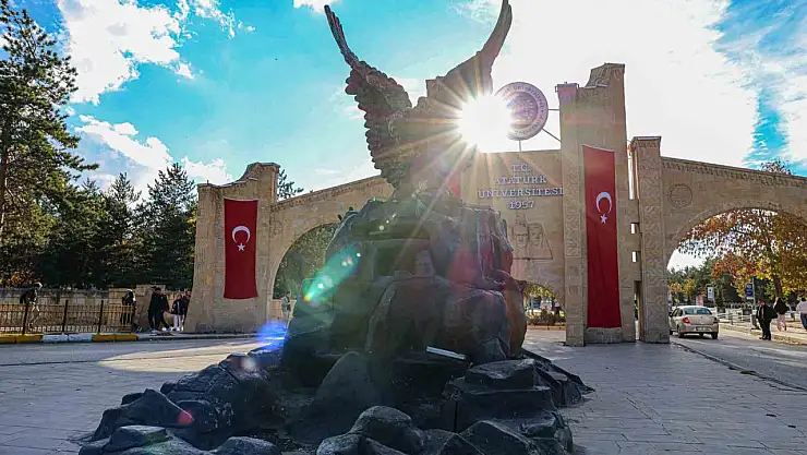 Atatürk Üniversitesi QS Sustainability 2026'da yükselişle globalde 931, Türkiye'de 20. sırada!