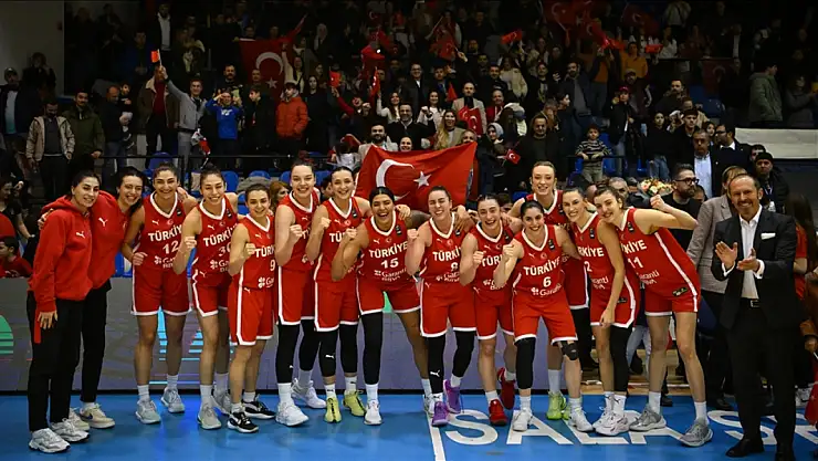 Ay-Yıldızlılar Avrupa Şampiyonası'na namağlup gidiyor