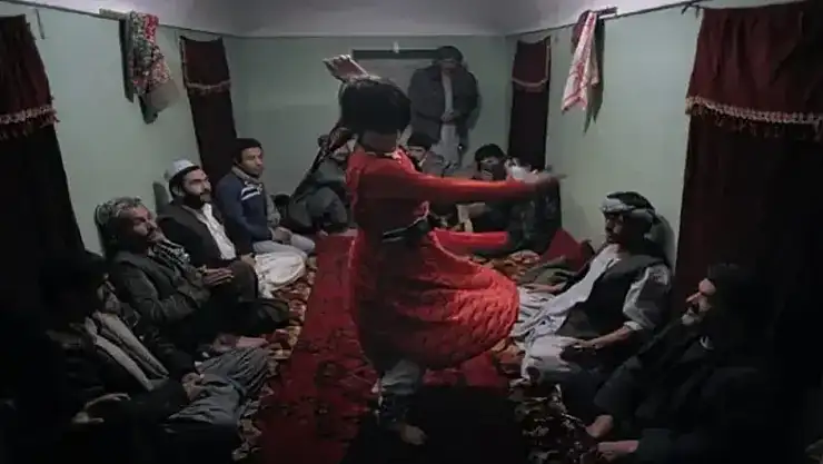 Bacha Bazi dansı neden yasak?