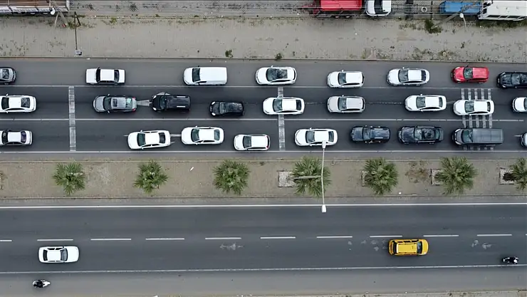Bakan Yerlikaya'dan bayram öncesi trafik uyarısı