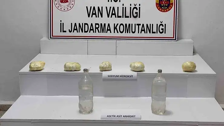Başkale'de Jandarmadan Uyuşturucu Operasyonu: 7 Kilo Kimyasal Ele Geçirildi