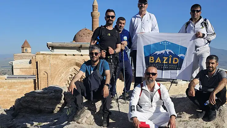 Bazid Dağcılık grubu bu hafta rotasını İshak Paşa Sarayı'na çevirdi