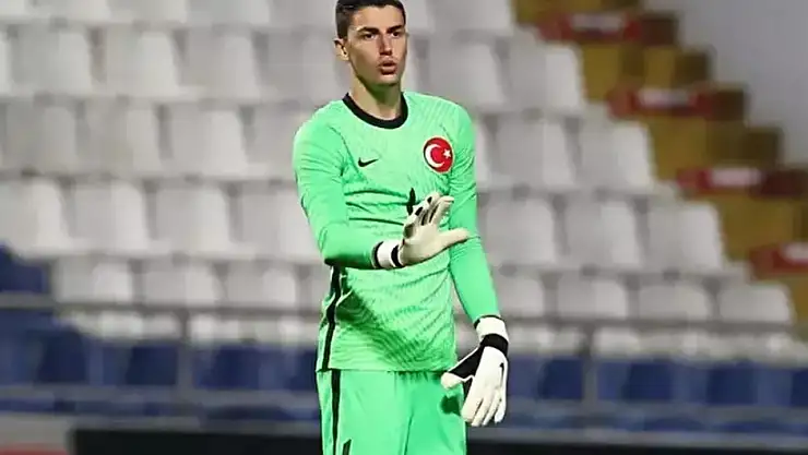 Berke Özer neden yok? Berke Özer Milli Takım'dan ayrıldı mı?