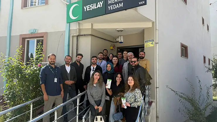 Birlikte Güçlü Adımlar: Yeşilay Van'da Eğiticiler Buluşması