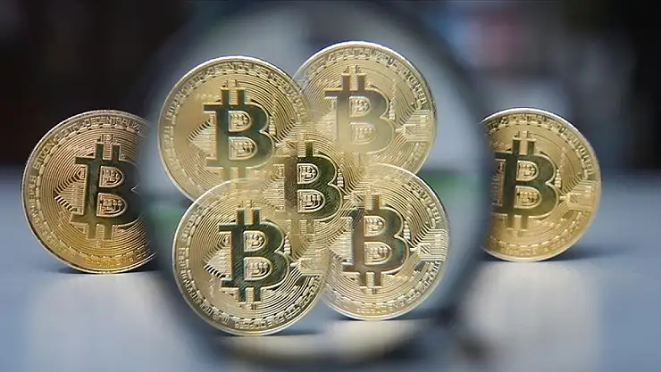 Bitcoin rekor kırdı ama sonu düşüşle geldi