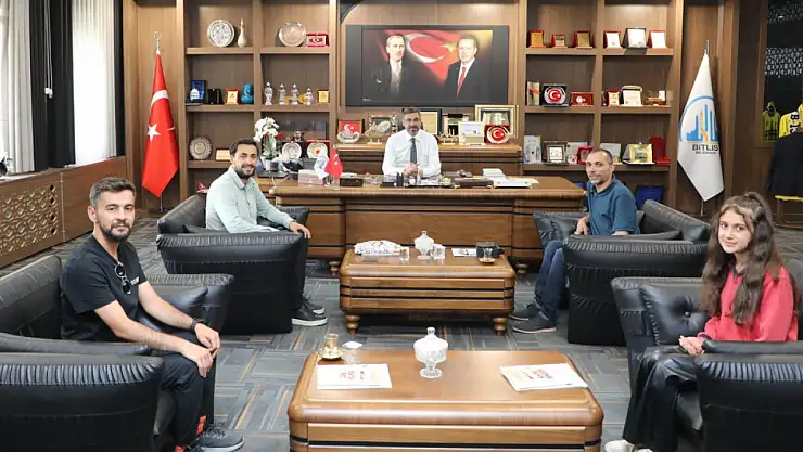 Bitlis Belediyesi '1000 Kitap 1000 Okur' Projesinde 1000. Okura Ulaştı