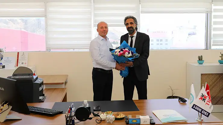 Bitlis Eren Üniversitesi'nde Dekan Değişiklikleri Yeni Dönem Başladı