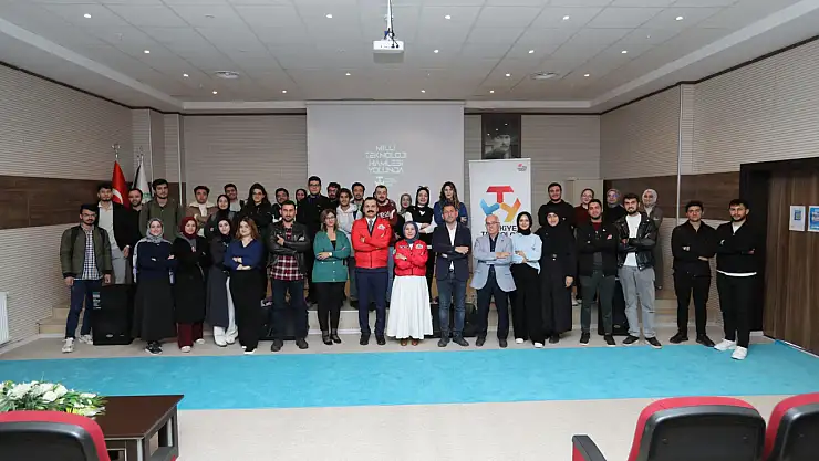 Bitlis Eren Üniversitesi'nde Millî Teknoloji Hamlesi Tanıtım Programı Düzenlendi