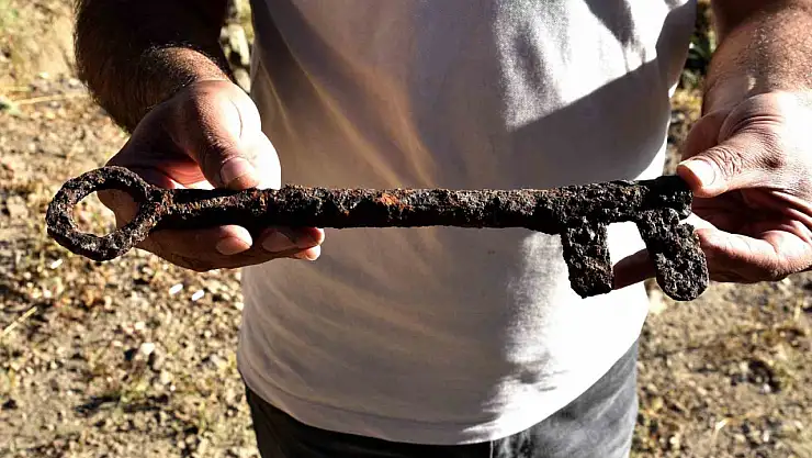 Bitlis Kalesi'nde tarihi anahtar ve kültürel miras kazıları devam ediyor