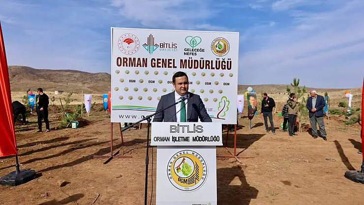 Bitlis'te 11 Kasım Milli Ağaçlandırma Günü Etkinliği Gerçekleştirildi