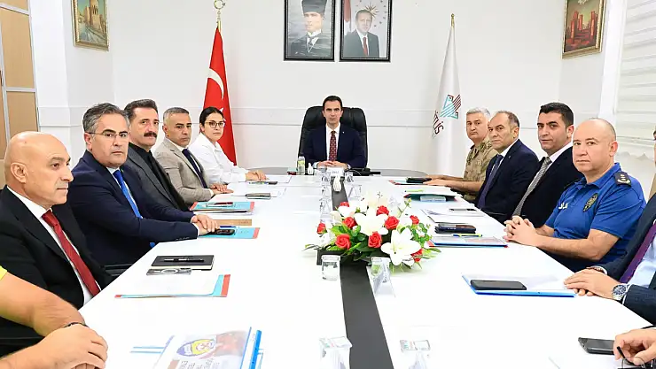Bitlis'te 2025-2026 Eğitim Öğretim Yılı İçin Okul Güvenliği Toplantısı Gerçekleştirildi