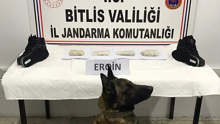Bitlis'te ayakkabı tabanına gizlenmiş uyuşturucu ele geçirildi