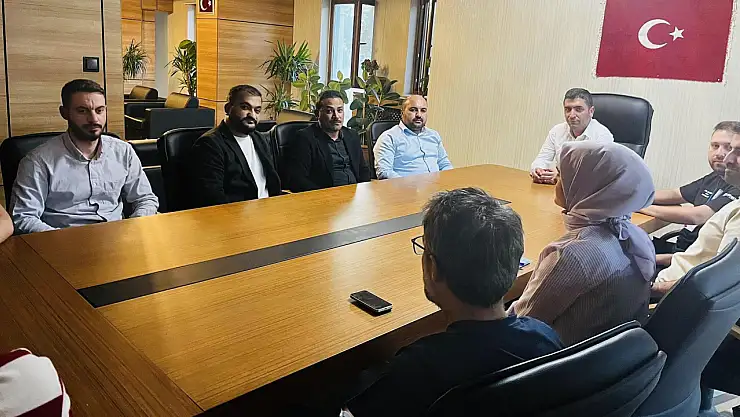Bitlis'te Aylık Sağlık Değerlendirme Toplantısı Yapıldı
