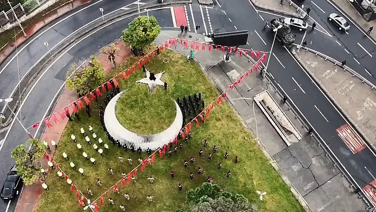 Bitlis'te Beşiktaş saldırısında şehit düşenler anıldı, aziz hatıraları unutulmadı