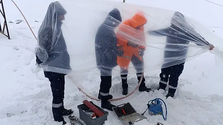 Bitlis'te hasar gören enerji nakil hatları onarıldı