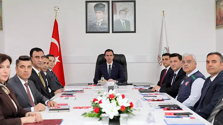 Bitlis'te İl Su Kurulu Toplantısı Vali Ahmet Karakaya Başkanlığında Gerçekleştirildi