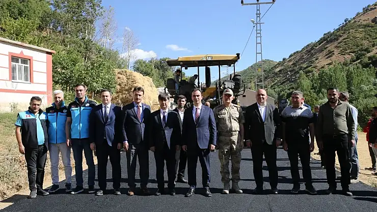 Bitlis'te köy yollarına sıcak asfalt: Vali Karakaya'dan kırsal altyapı vurgusu
